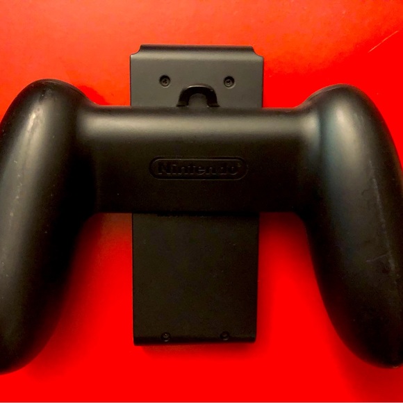 Nintendo Switch accessories kit 💜 - Picture 2 of 5